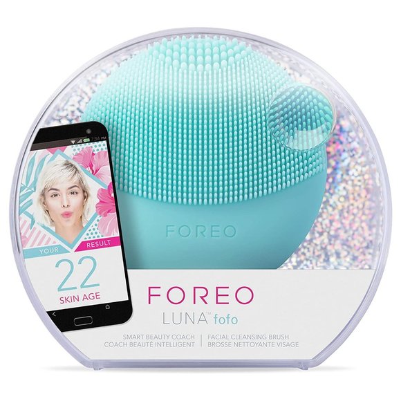 FOREO LUNA fofo Smart Facial Cleansing Brush and Skin Analyzer
